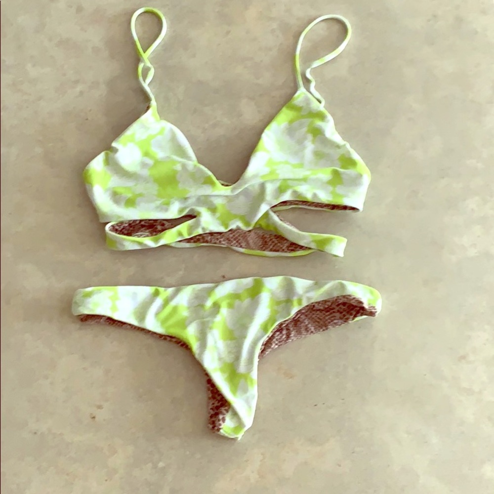 Acacia green bikini